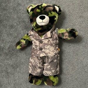 Build a bear military camo bear with multi cam outfit 18”